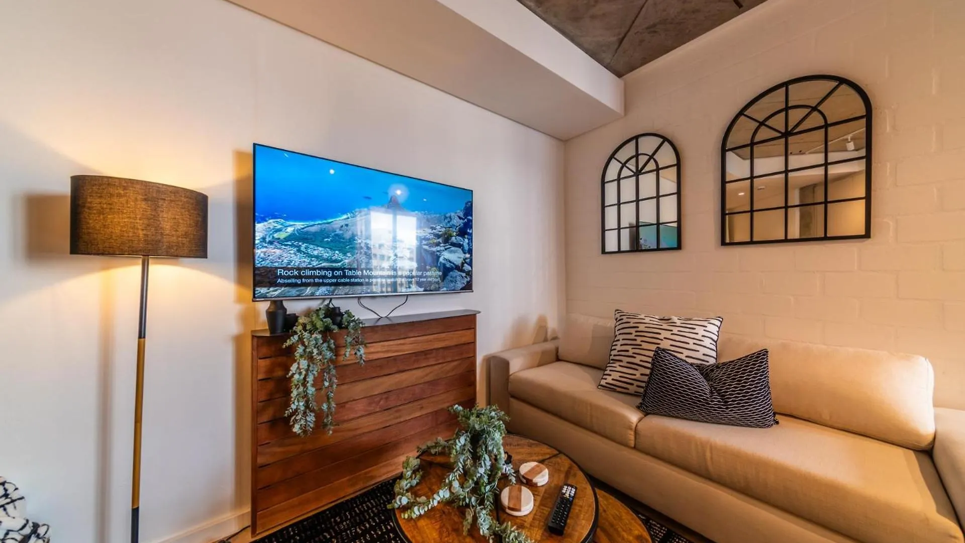 82 On Main, Seaview, Pool, Parking, Blok 415 Apartment Cape Town