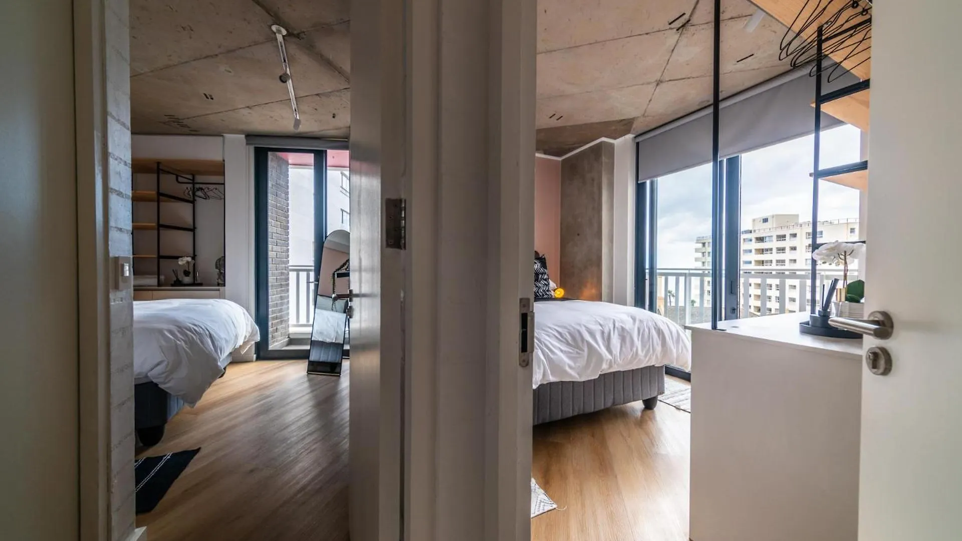 82 On Main, Seaview, Pool, Parking, Blok 415 Apartment Cape Town